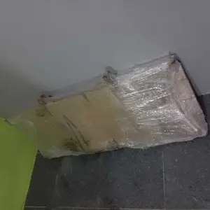 resban kursi tempat duduk sudah di plitur halus bahan kayu mahoni