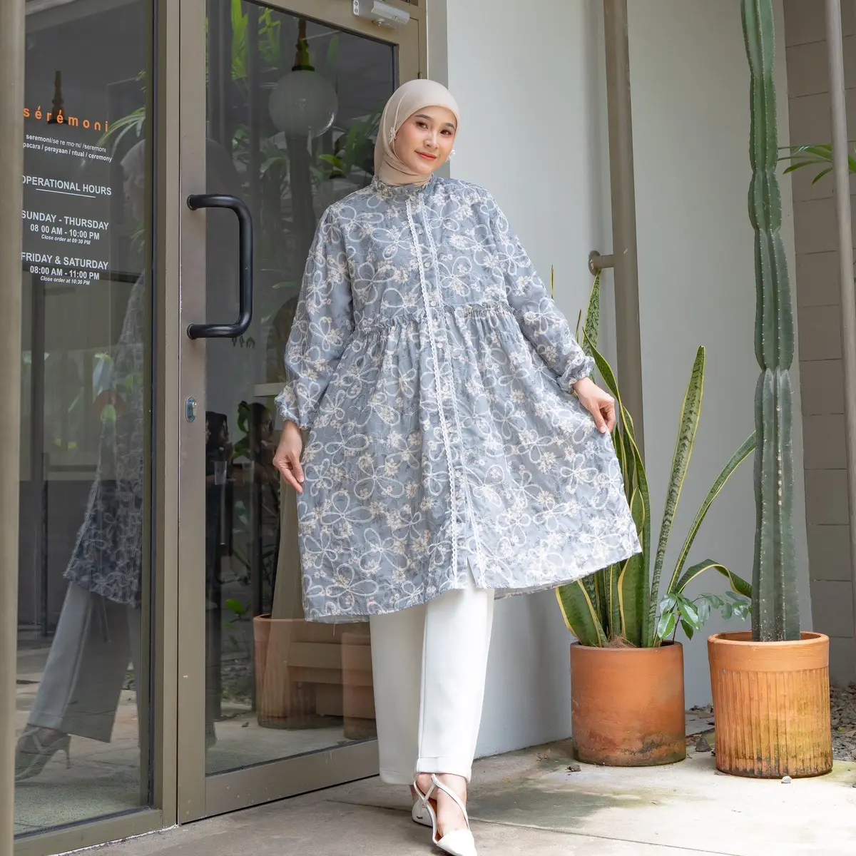 Arshy Outer Brukat - Bahan Coton Bordir Premium, Full Kancing Depan, Renda Variasi, Ruffle Kerah - Panjang, Formal, Baju, Muslim, Nyaman