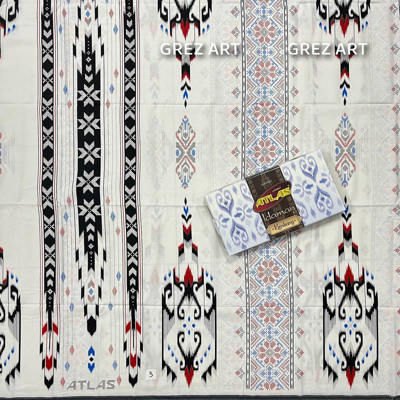 Sarung Atlas Idaman Kembang - Motif BHS Hitam Batik 0