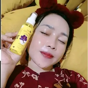 PAKET HEMAT 2 PCS Face Mist Saffron Bright & Glow 100ml,bantu wajah glowing