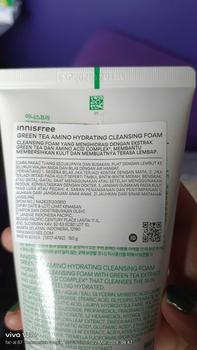 Product Review of Innisfree Green Tea Amino Hydrating  Cleansing Foam 150g / Sabun Pembersih Wajah untuk Kulit Kering from i**7 3