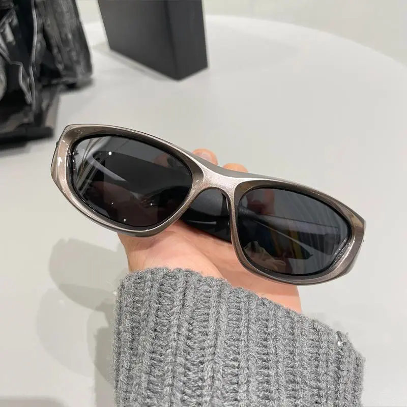 Cermin Mata Hitam, Gaya Retro, Untuk Wanita dan Lelaki, Trend Fesyen, Personaliti Eyewear Sunglasses