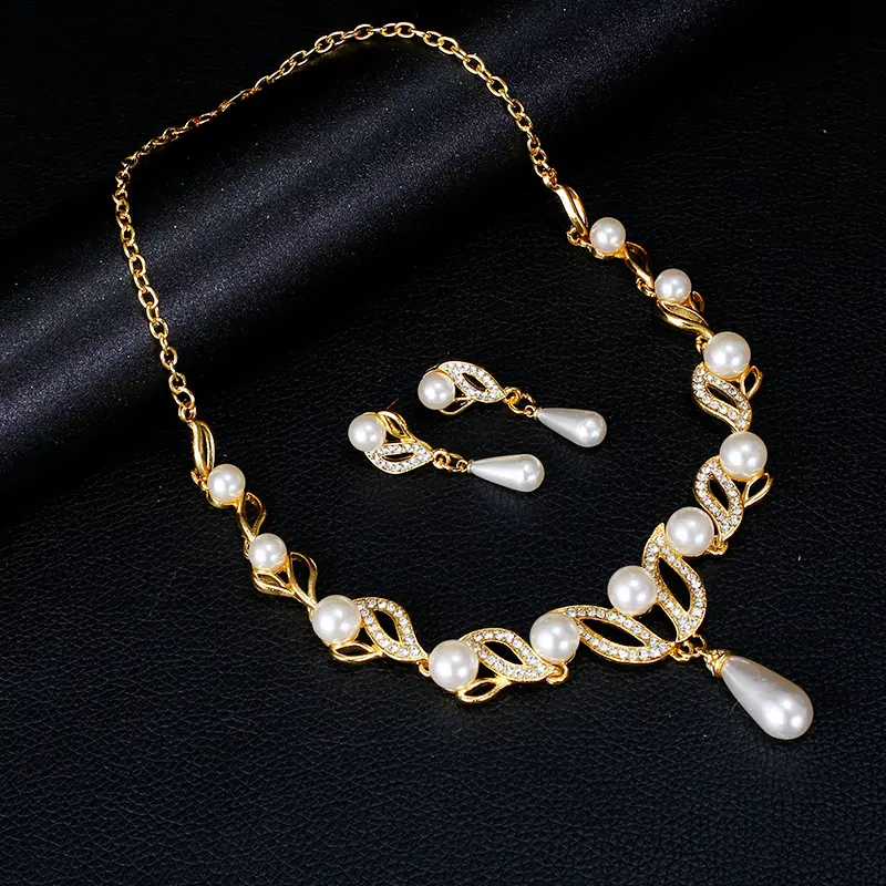 18K Emas Kalung Mutiara dan Anting-Anting Set Perhiasan Wanita Pengantin untuk Pesta Pernikahan 4