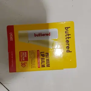 Buttered Premium Lip Balm Harian SPF 30 PA++++ Daily Lip Balm untuk Pemakaian Harian dengan Broad Spectrum UVA UVB Melembapkan Hingga 16 Jam