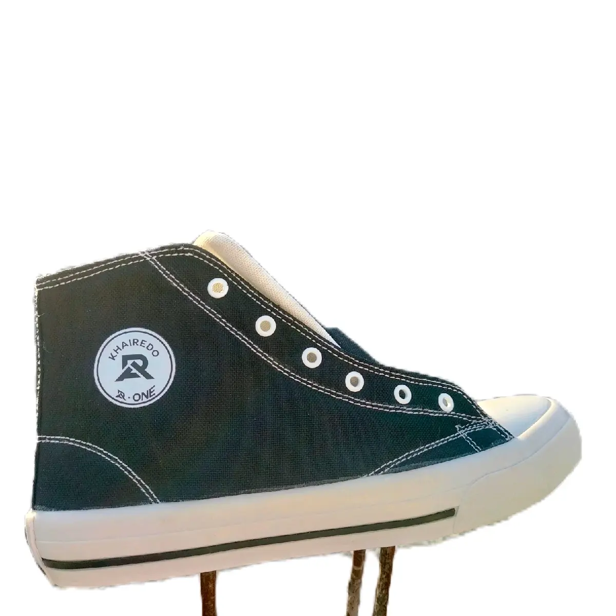 sepatu boot cewek cowok ukuran 33-43 gaul & trendy.......... Shoes Hitam Wanita
