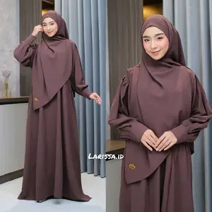 LARISSA.ID Medina Dress Set Hijab Pashmina Bandana Anti UV dengan Desain Elegan dan Nyaman untuk Segala Kesempatan Gamis Sabrina Syari Lebaran