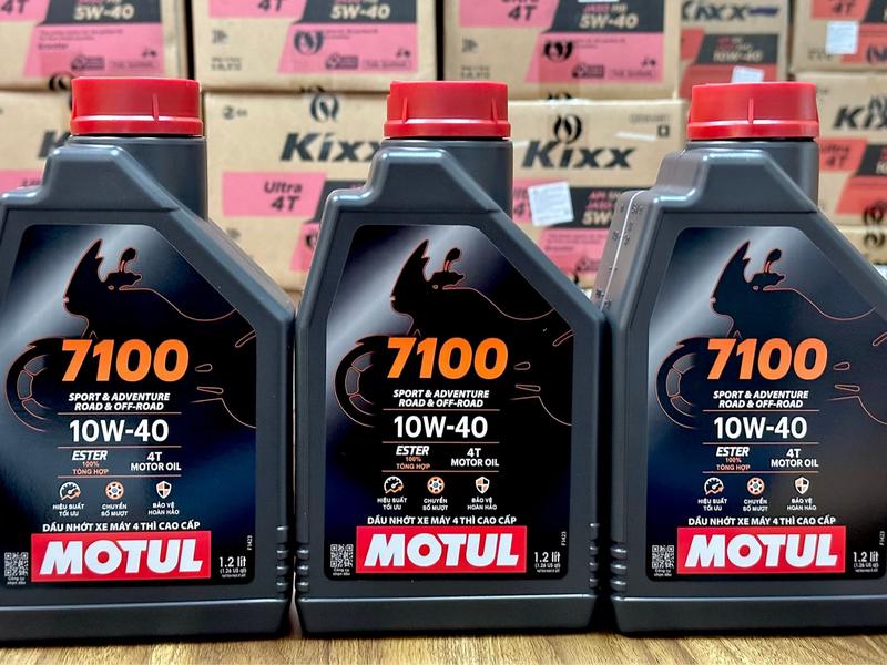 Dầu Xe Máy Motul 7100 10w40 API SP 100% Tổng Hợp sản xuất Việt Nam - Dầu nhớt chính hãng