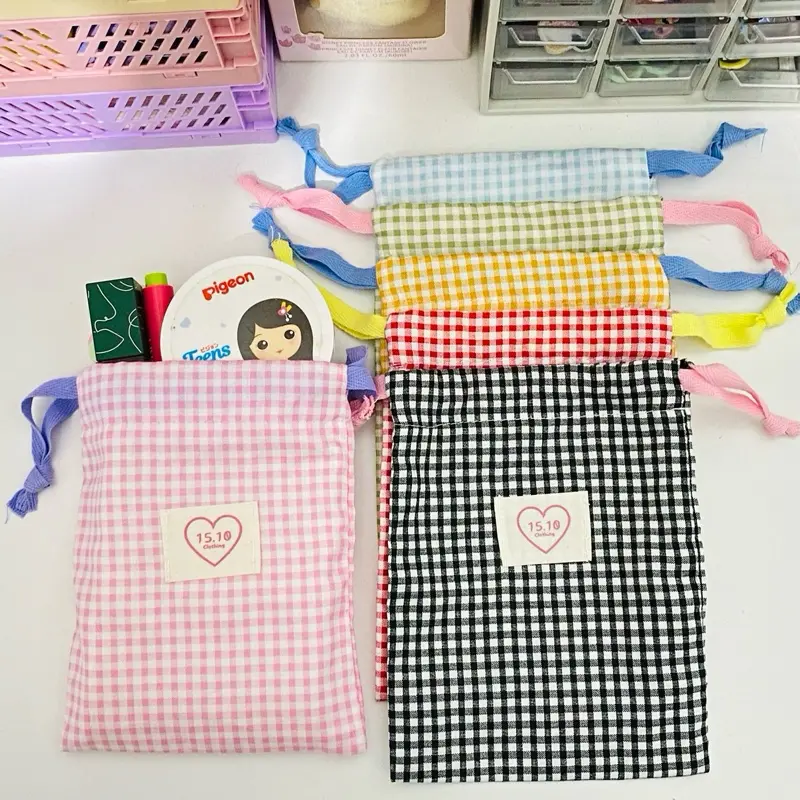 Pouch travel Make Up | pouch mini travel Serut Gingham  Pouch Serut Kosmetik dengan Desain Plaid Warna-warni pastel