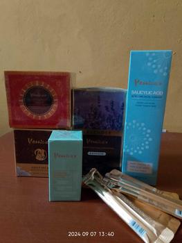 Product Review of Yessica Paket Glow Series 6In1 Skincare Moiaturizer & Mask Perawatan Wajah from R**🐣 1