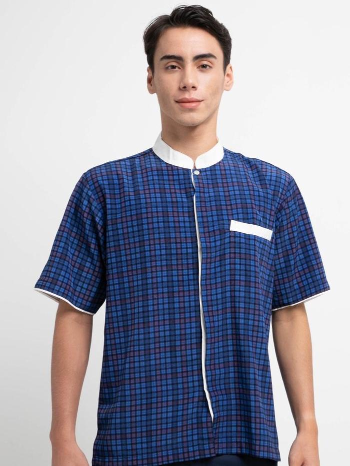 Gambar Adikusuma by Arjuna Weda Koko Pria Muslim Motif Kotak-kotak - Regular Fit | Lengan Pendek | Kancing Depan | Kerah Shanghai | Kantong Depan - Biru, S dari Batik ArjunaWeda Kota Administrasi Jakarta Timur Tokopedia