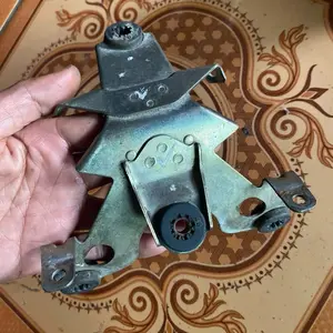 Breket dudukan lampu belakang megapro primus original copotan