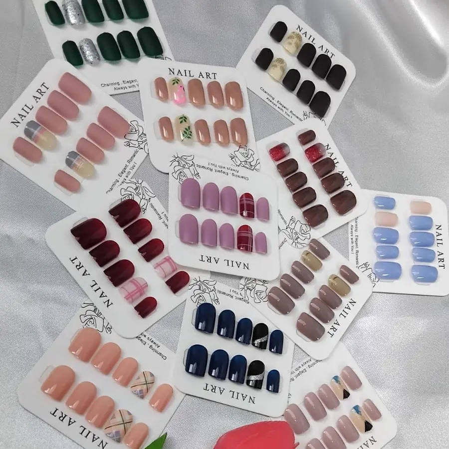 Kuku Palsu GCOCL Manicure Isi 15 dengan Lem Gel dan Alcohol Pad - Paket Lengkap - Box, Alis, Softlens, Pomade, Foot, Kuping, Set, Lipstick, Remover