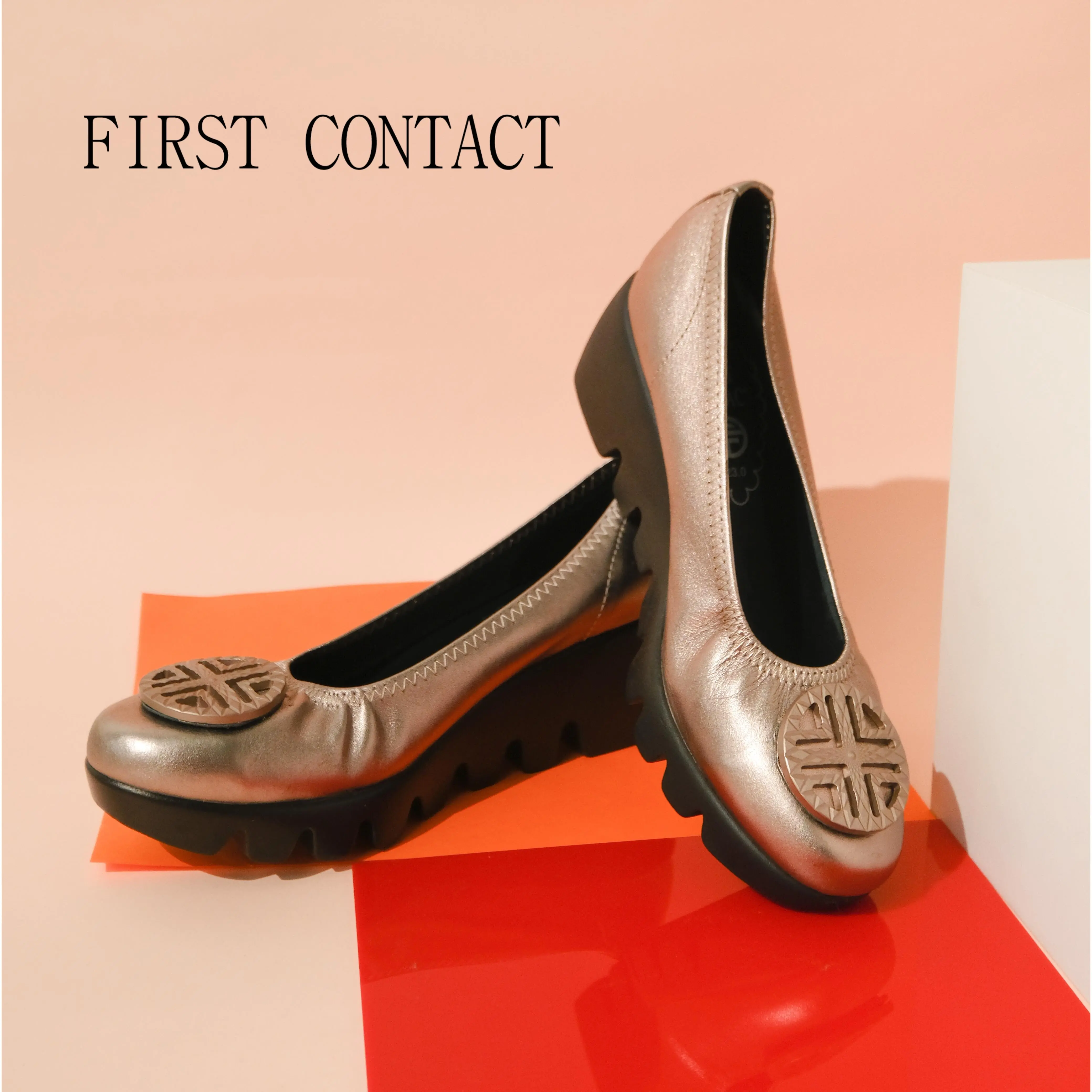 First Contact Sepatu Pantofel Wanita Korean Style Aether Crest Bronze Wedges Chunky
