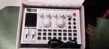 Product Review of Bonkyo F999MAX Sound Card Bluetooth Live SoundCard F999MAX Soundcard Audio Live Mixer untuk Live streaming Karaoke from R**n m**a 2