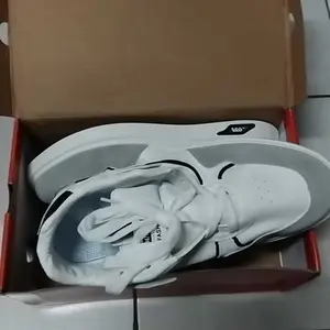 Keeping Sepatu Pria Putih Sneakers Cowok Keren Sekolah Sports Running Shoes Trendy Terbaru Sepatu Olahraga Kuliah Travelling Sepatu Kerja Outdoor Sport KSR116