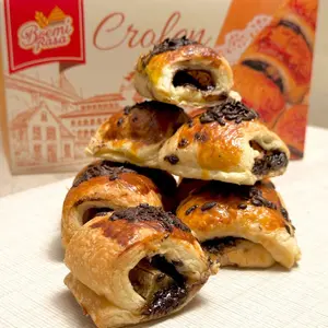 Bolen Pisang Coklat CroLen by Boemirasa - Produk Frozen Maryam Pisang & Cokelat Terbaik