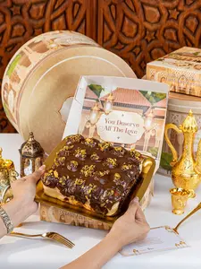 DUBAI PISTACHIO CHOCOLATE BUNS - Hampers Ramadhan