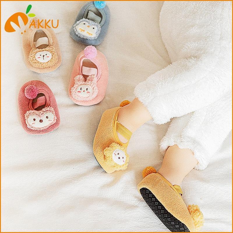 Giày Trẻ Mới Biết Đi Dây Đeo Chống Trượt Cắt Thấp Cho Em Bé Tất Đi Trong Nhà Chống Trượt Thoáng Khí Và Thấm Mồ Hôi Ngoại Cỡ Nhung AKKU