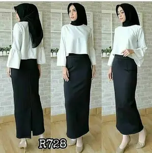 Rok Span Scuba Hitam Belahan