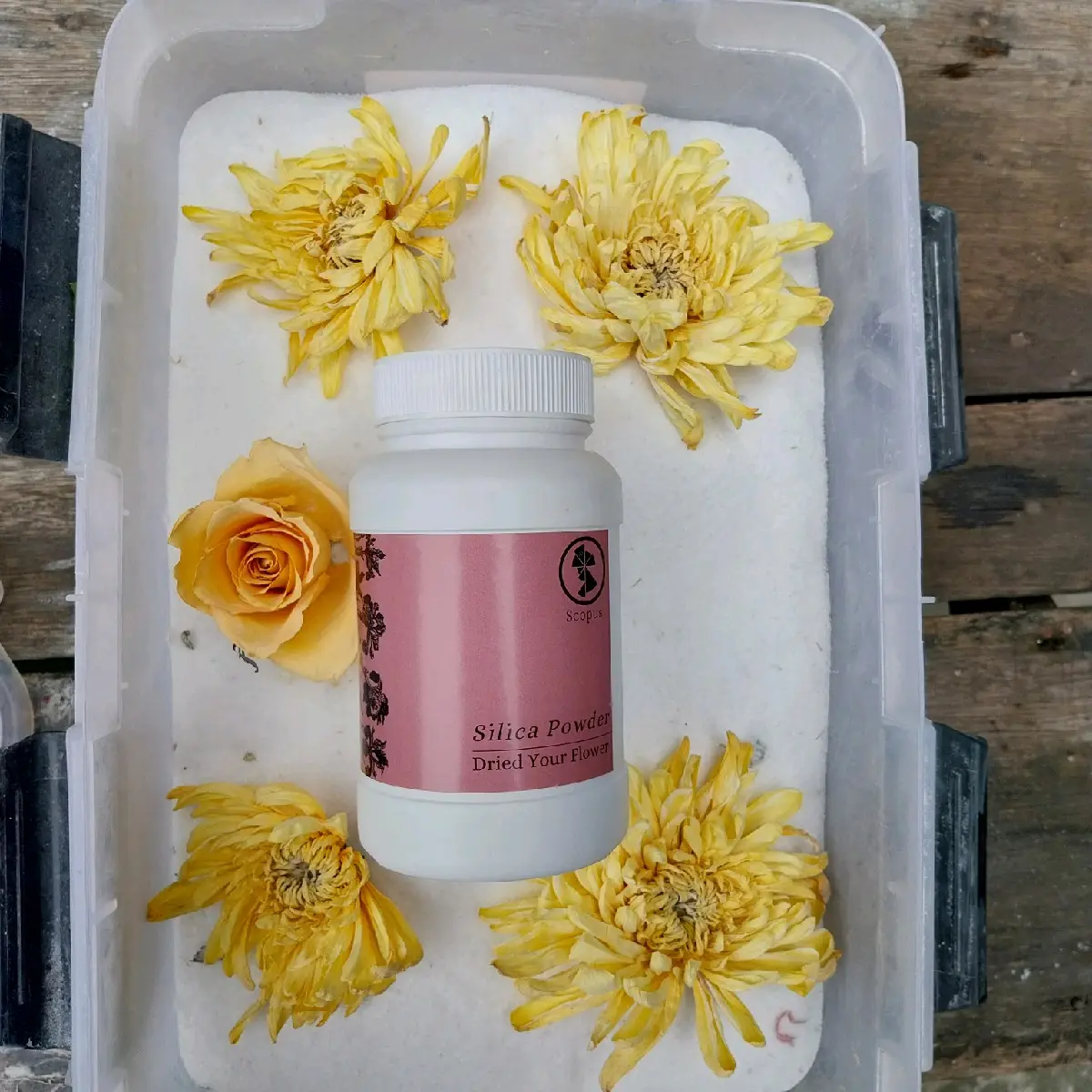 silica gel powder / bubuk pengering bunga