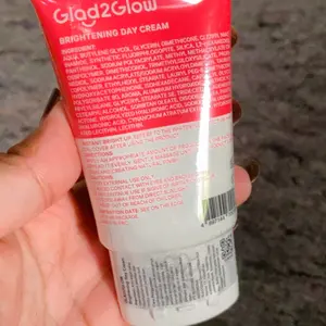 [Hot] Glad2Glow Tone Up Cream-Brightening Day Cream Niacinamide Panthenol Hyaluronic Acid Pelembab Harian Tone Up Instant Mencerahkan Kulit Meratakan Warna Kulit Menyamarkan Kemerahan Texture Lembut Flawless Glowing Natural Tahan Sepanjang