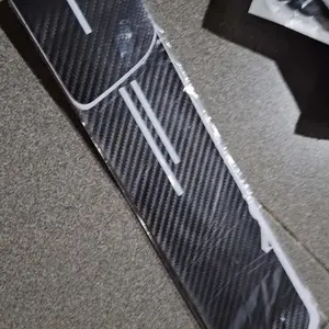 【Bosjie】4pcs Sticker Pelindung Sill Plate / Stiker Pelindung Pijakan Lantai Pintu Mobil / Universal Carbon Fiber Car Door Step Sill Plate Mobil Sticker / Stiker Pelindung Pintu Mobil