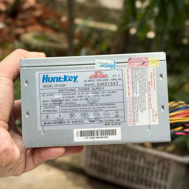 Nguồn máy tính Huntkey 325W có nguồn phụ 8 pin cho vga - Model CP-325P