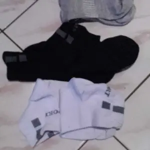 3 Pasang Kaos kaki Olahraga Tebal Pendek 3/4 Dibawah Betis New Sport