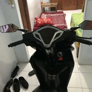 Spion KOSO SEVEN Tangkai Besi Hitam Kaca Bening Universal Honda Yamaha