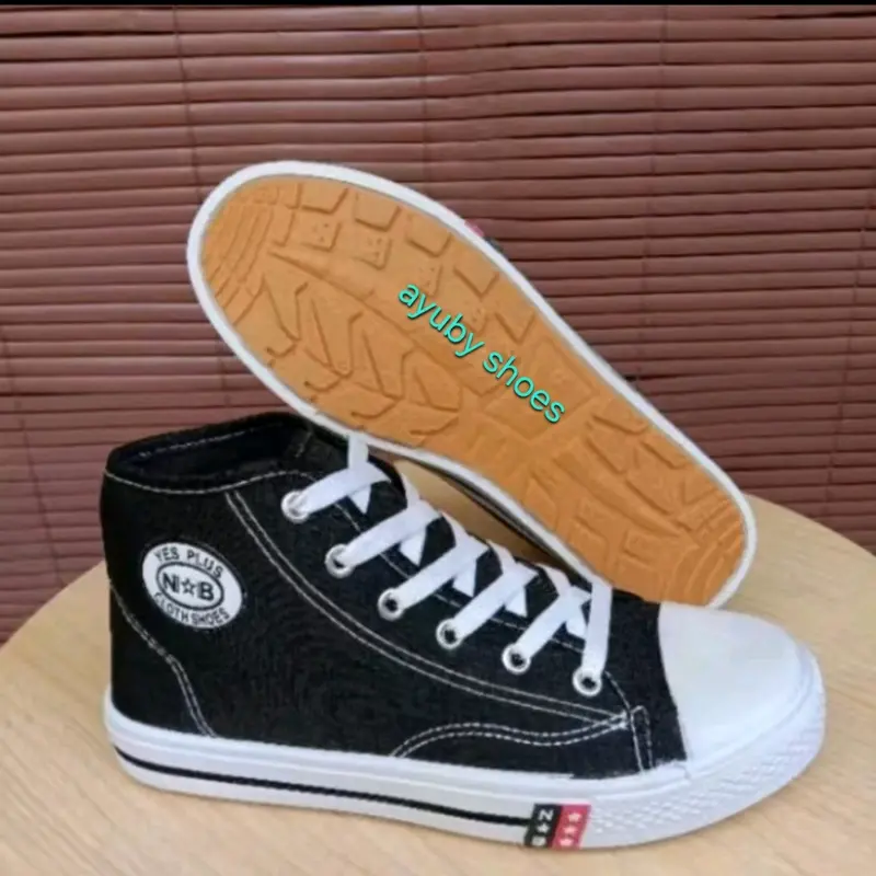 SEPATU SEKOLAH ANAK/ TK/SD/SMP/SMA/ SEPATU NOB BOLA) NB ) HITAM PUTIH 0