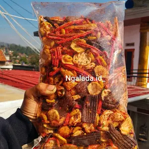 seblak mix pedas sedang daun jeruk  kemasan 250 gram Cemilan Keripik Kering Snacks Food