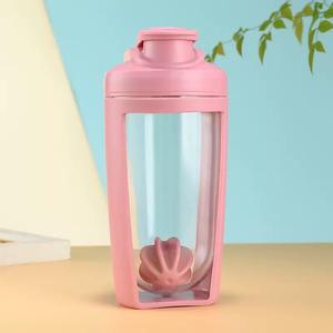 500ML スポーツフィットネス プロテインパウダーシェーカーボトル 三色選択 BPAフリー 耐衝撃設計 男女兼用 理想的なギフト選択