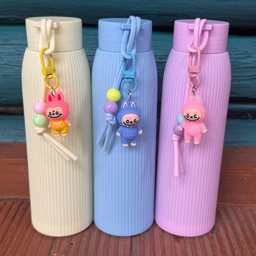 Tumbler / Botol Minum Macaroon Kaca 500mL Bonus Gantungan Boneka Labubu Botol Minum Cantik Viral Lucu Terbaru Tumbler Aesthetic Terlaris Tumbler / Botol Minum Macaroon Kaca 500mL Bonus Gantungan Boneka Labubu Botol Minum Cantik Viral Lucu Terbaru Tumbler Aesthetic Terlaris