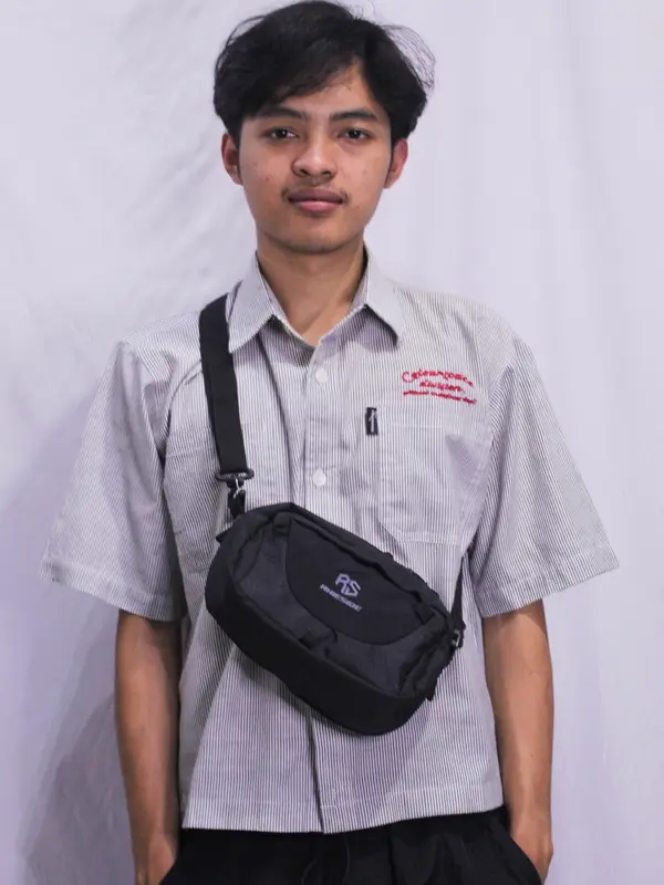 Tas Selempang Slingbag Casual Pria Rhieside Charon 0