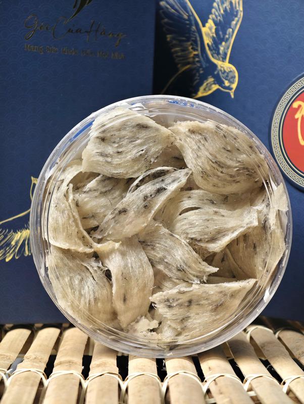 Tổ Yến Thô Bể - Kèm Táo Đỏ Đường Phèn Nhíp - Yến Sào Góc Của Hằng