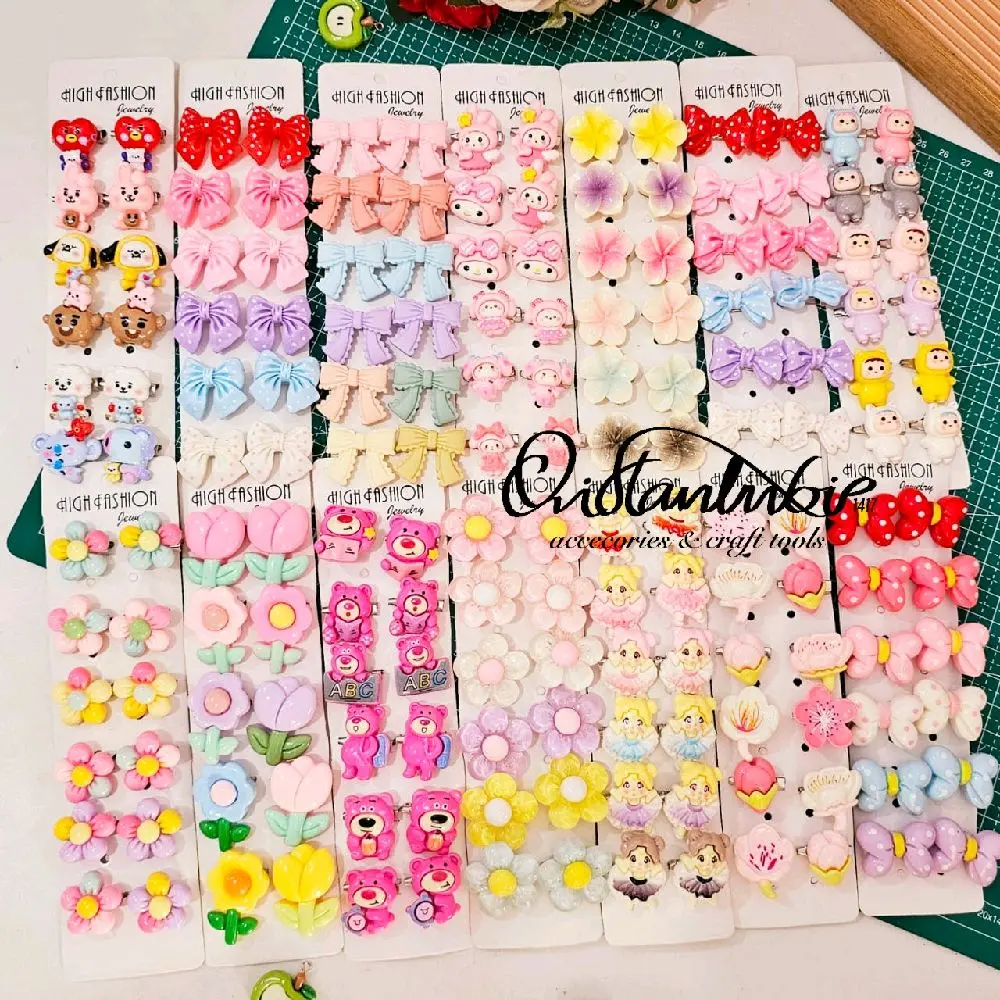 Pin Bros Dagu Clay karakter bunga kupu  12pcs