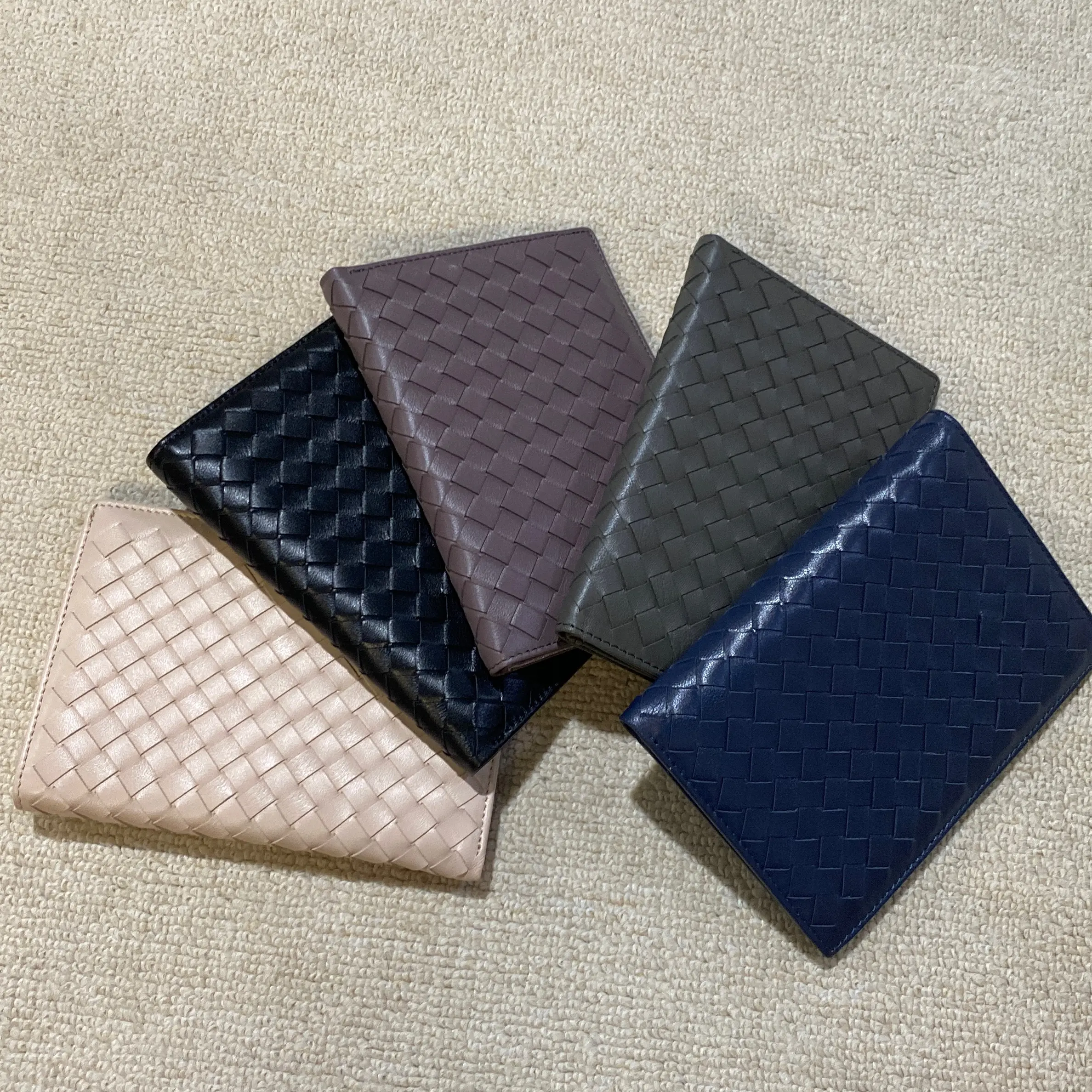 3003 LAMBSKIN WEAVE PASSPORT HOLDER