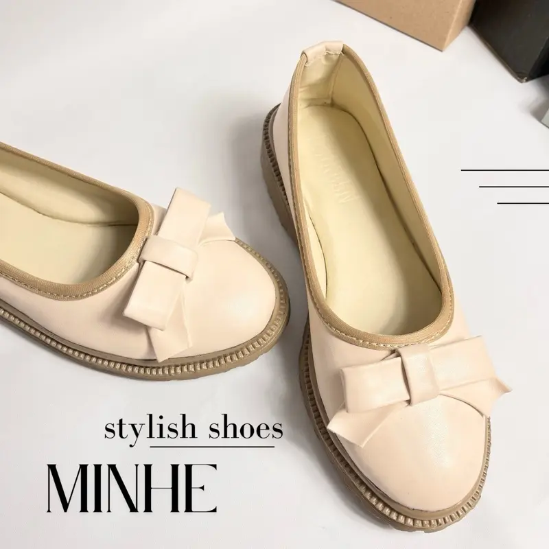 MIN HEE Stylish - Sepatu Docmart Wanita Korea Pita Simple 1