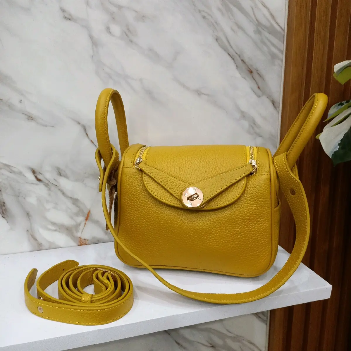 lindong tas kulit ukuran20