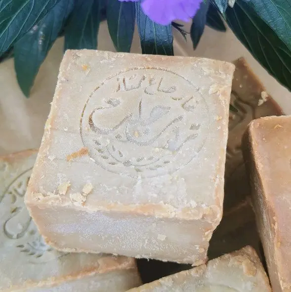 [SG ready-stock] Aleppo Soap with 35% laurel oil (good for eczema/dermatitis/rosacea/acne/sensitive skin)