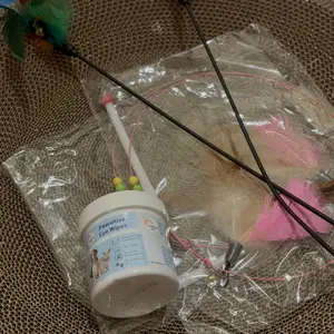 Pawsitive Vibes Tisu Pembersih Mata Kucing Anjing isi 130pcs Extra Lembut & Aman Bahan Alami denga Chamomile & Aloevera