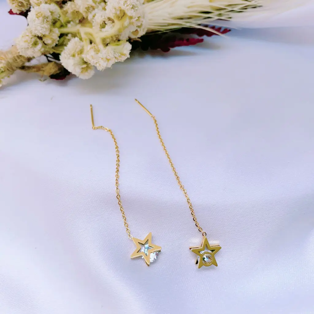 Anting Panjang Wanita Titanium Fashion Korean Gold 24k Motif Bintang Permata