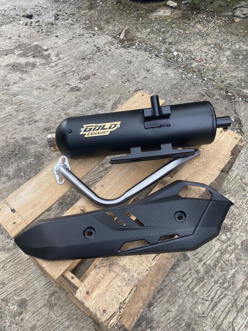 Product Introduction of Knalpot Standar Racing Original GOLD EXHAUST Full Aksesoris Tameng Air Blade Gen 2 Bass Adem untuk Motor Vario, Beat, Nmax, Aerox, PCX Motorcycle Motorcycle shijiro Kamera 1