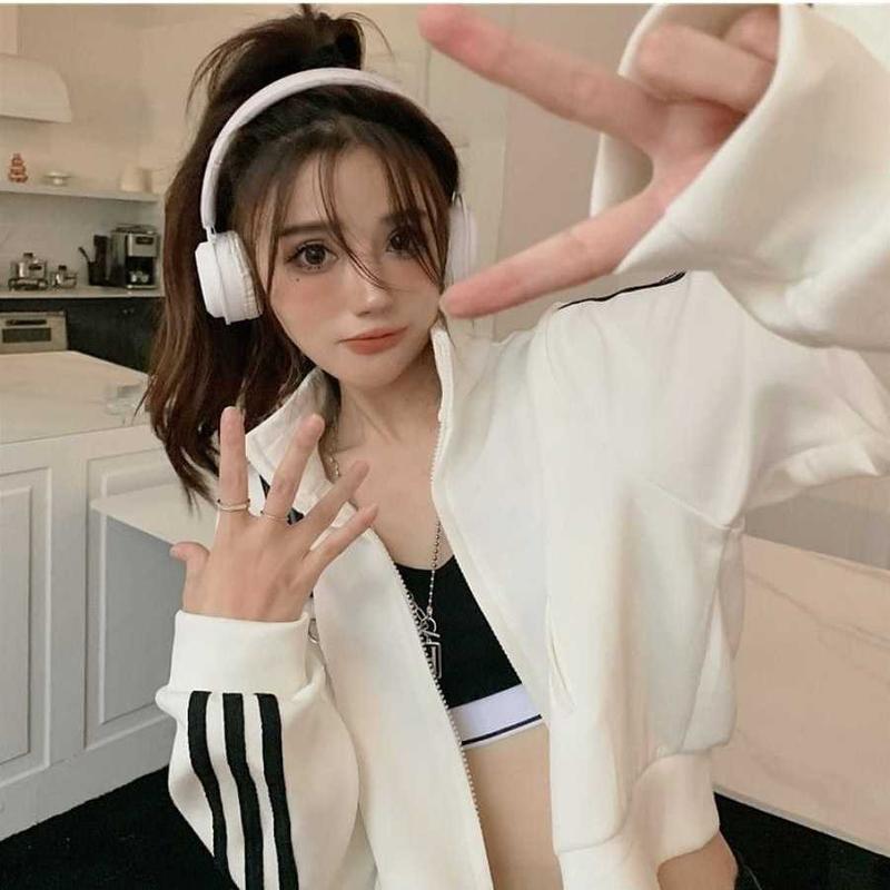 Jaket Crop Wanita - Stand Collar Jaket Vintage Crooped Korean Style Kekinian 4