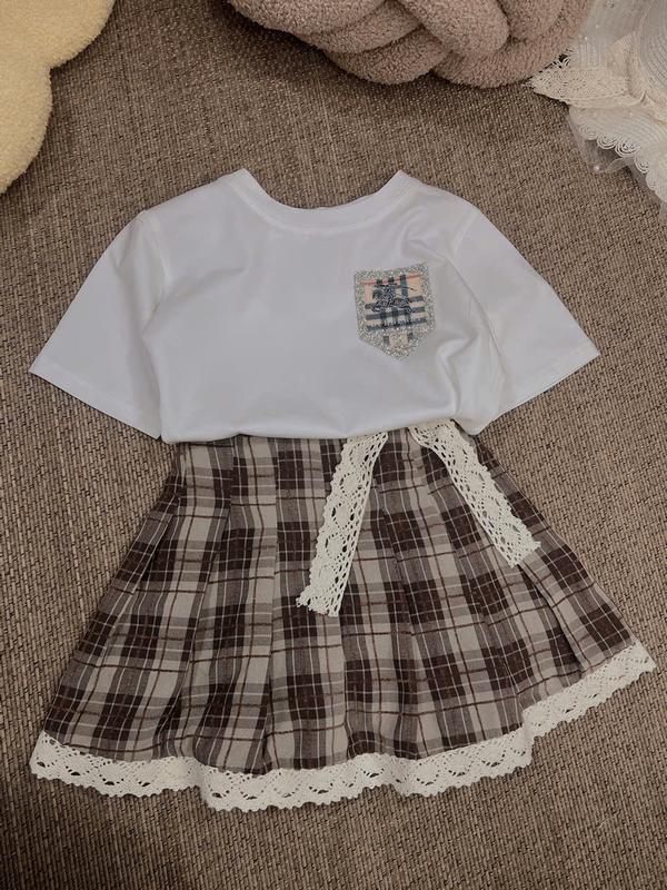 Set Áo Thun Trắng Kèm Chân Váy Xếp Li Caro Nâu (Nơ Ren) 53Q Dành Cho Bé Gái