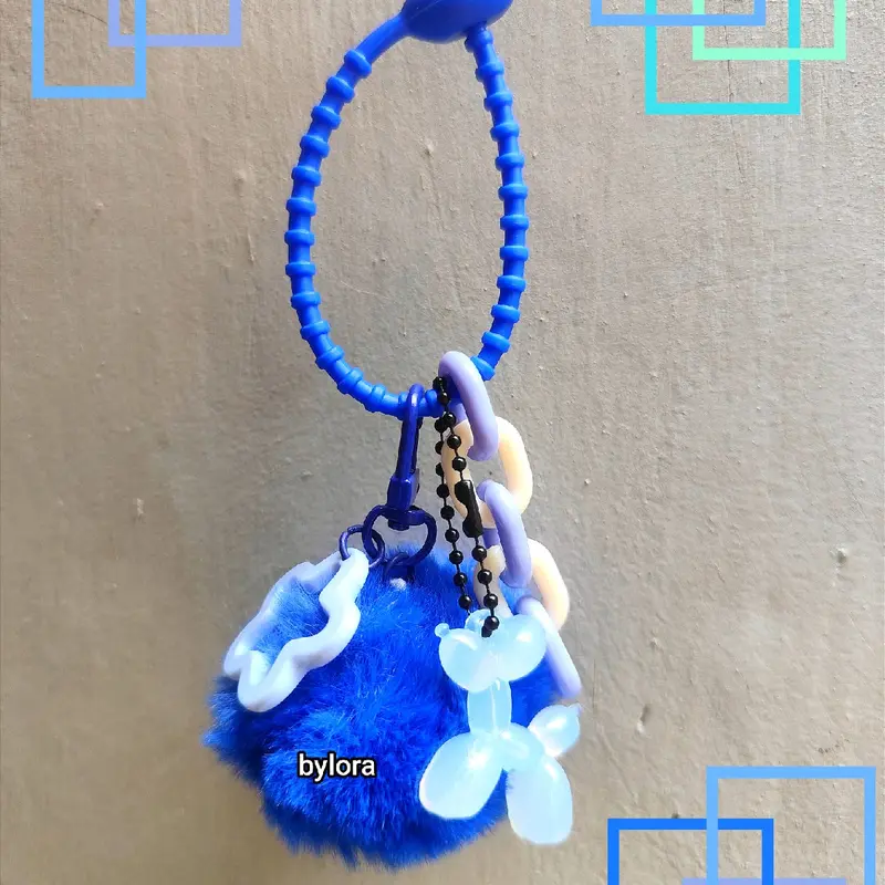 Bagcharm Pompom Bylora (Gantungan Tas Pompom) macrame bag 1
