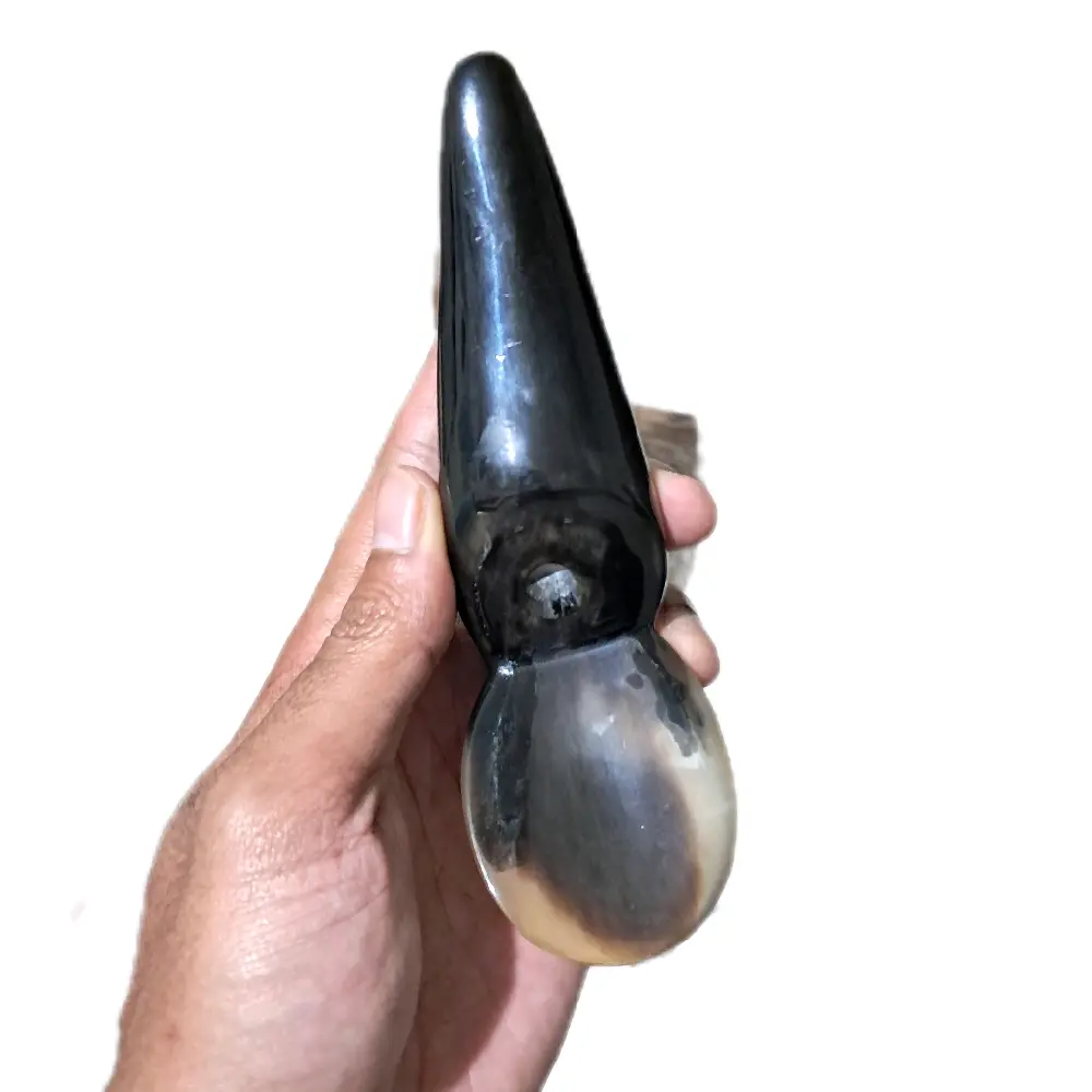 Alat kerok Tanduk asli mudah di gunakan untuk pijat dan perawatan tubuh terapi