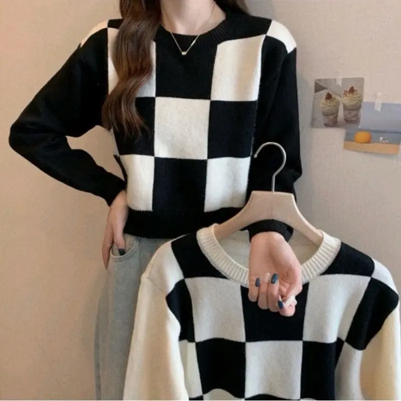 Sweater Rajut Crop Top Korean Style Motip Kotak Kotak Atasan Wanita Crop 0