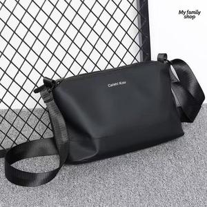 กระเป๋าสะพายไหล่แบบยูนิเซ็กส์สไตล์ญี่ปุ่น ดีไซน์โดดเด่น สไตล์เกาหลีเรียบง่าย ออกแบบหลายช่อง ความจุใหญ่ เหมาะสำหรับการเดินทาง การจัดเก็บ และมีสินค้าพร้อมส่งจำนวนมาก