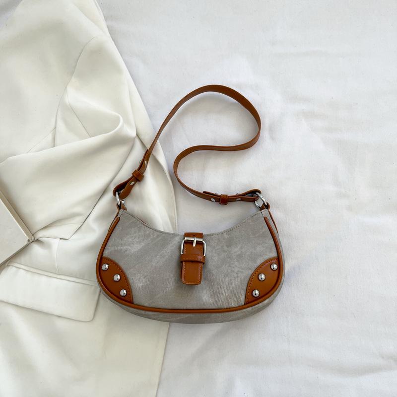 Product Introduction of Tas Bahu Keling Retro Wanita Tas Ketiak Vintage Perancis Tas Kecil Sederhana Temperamen Tas Selempang Fashion Shoulder Bag Korean Style 16